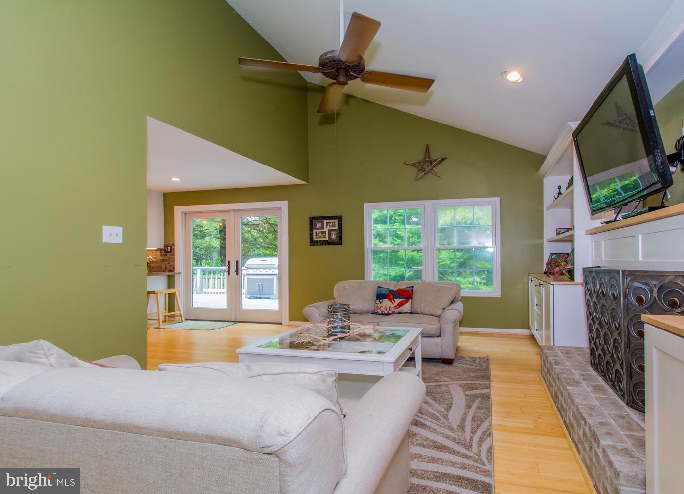 ULMSTEAD GARDENS - Residential