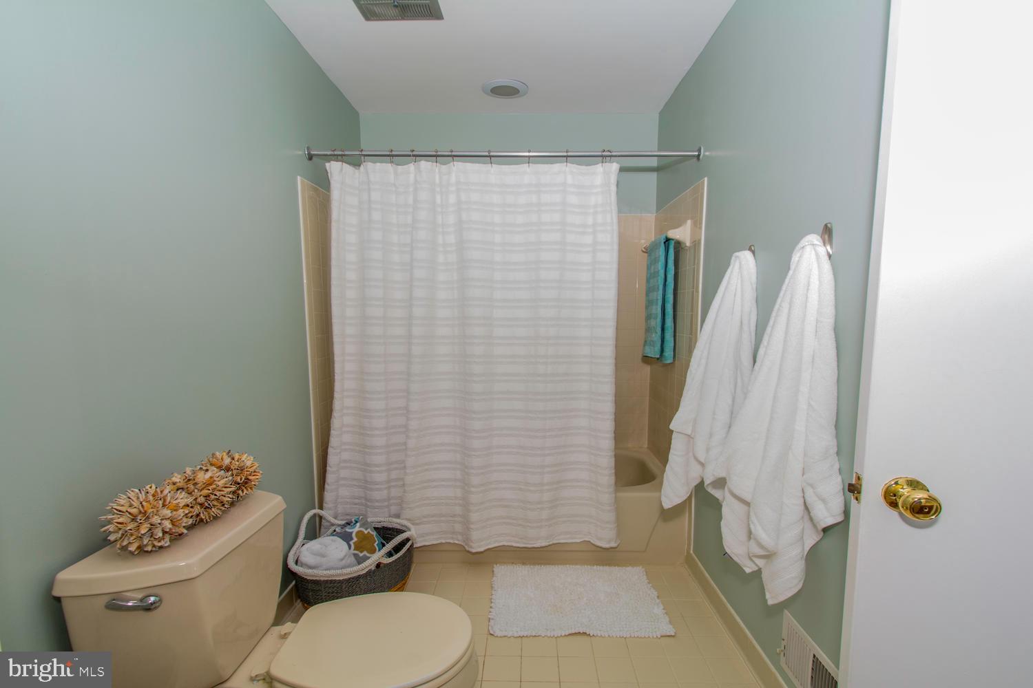 ULMSTEAD GARDENS - Residential