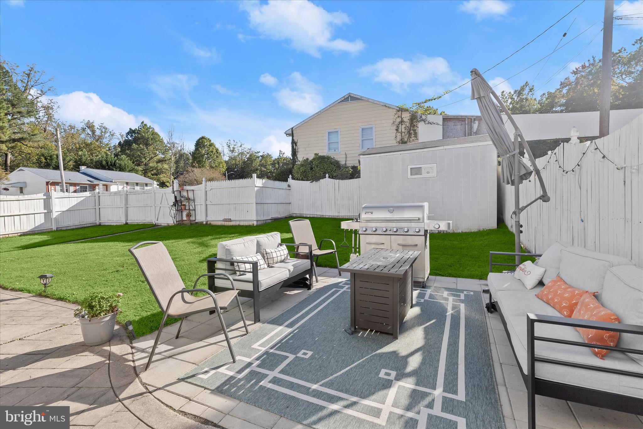 SILVER GATE - Residential