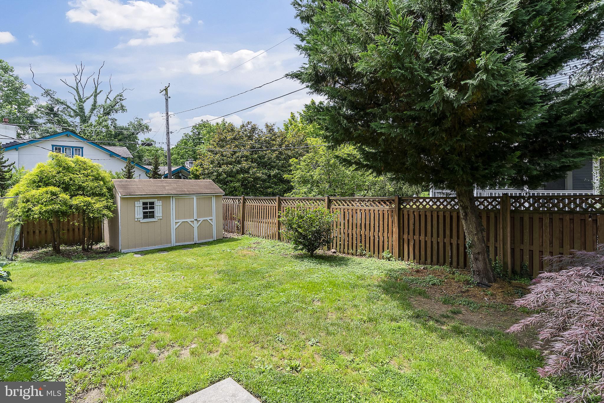 SUMMIT PARK - Residential