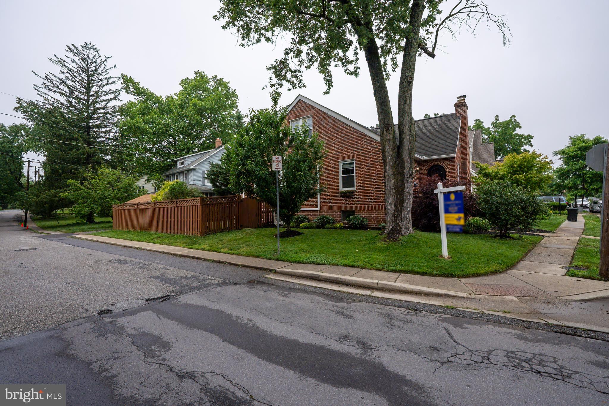 SUMMIT PARK - Residential