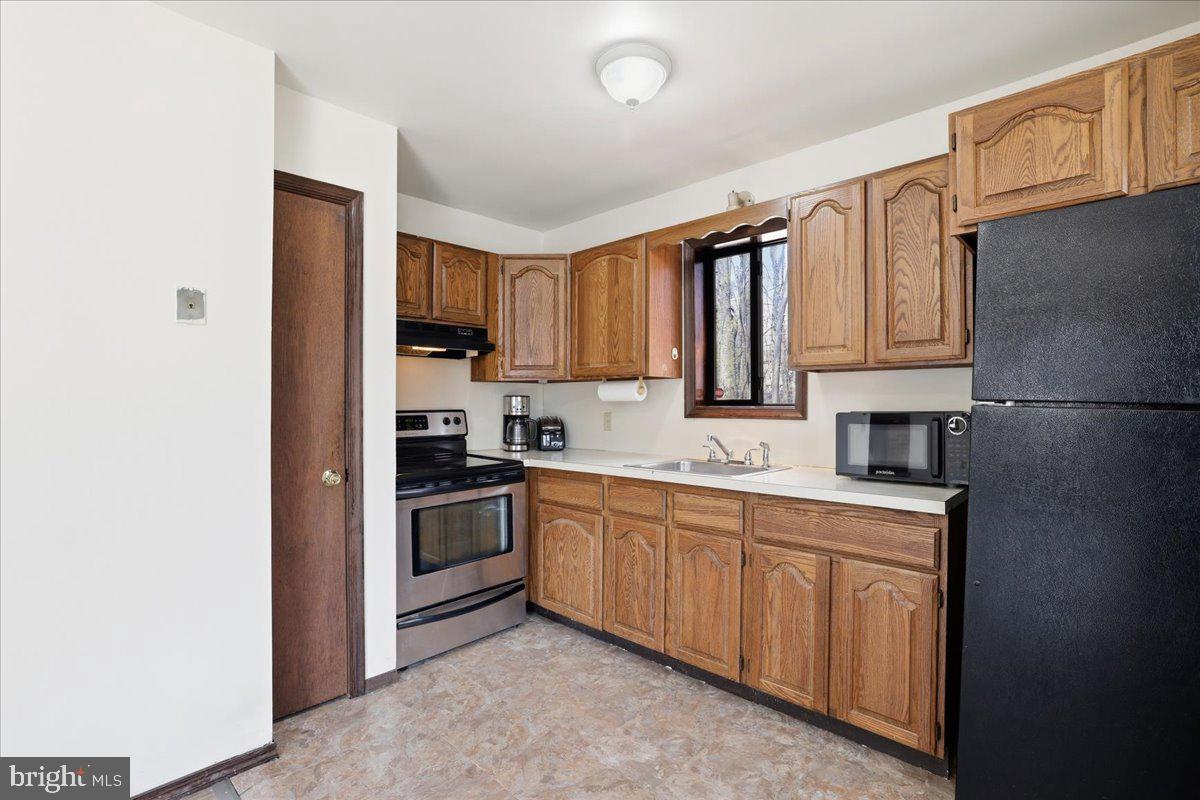 POCONO COUNTRY PLACE - Residential