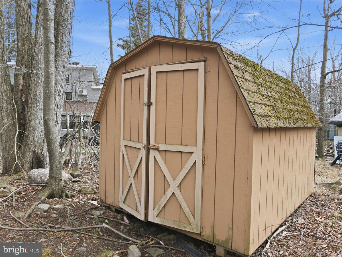 POCONO COUNTRY PLACE - Residential