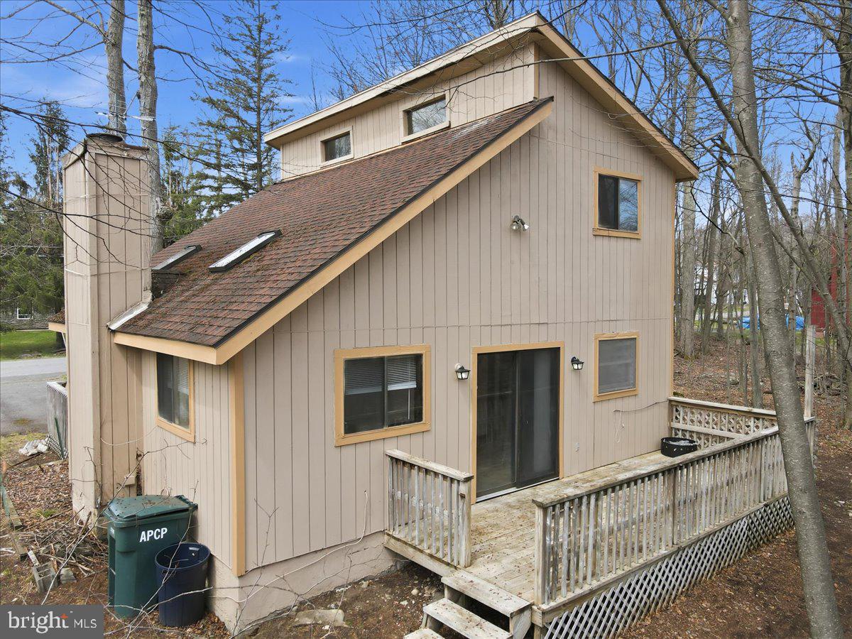 POCONO COUNTRY PLACE - Residential