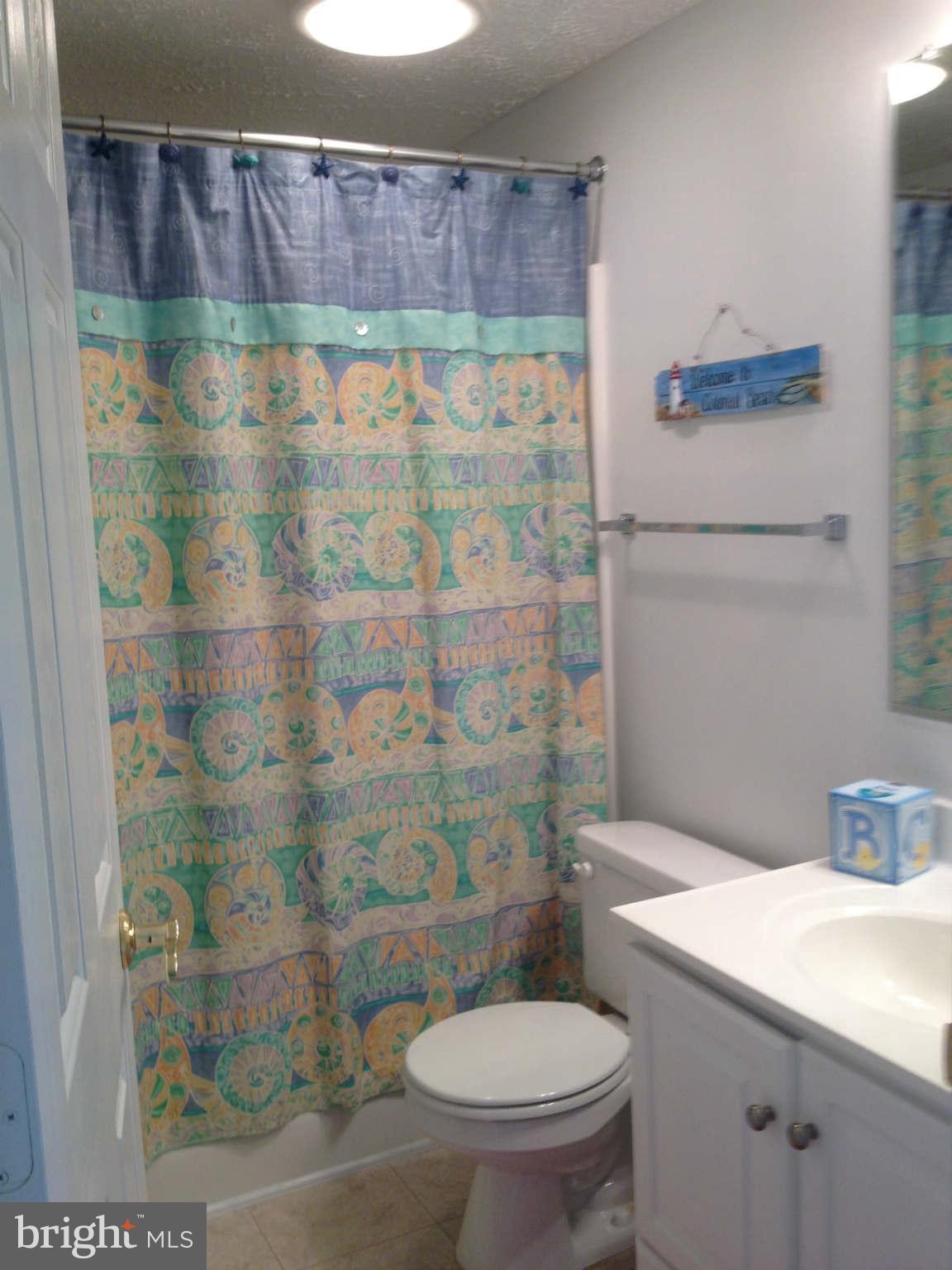 POTOMAC RENAISSANCE - Residential Lease