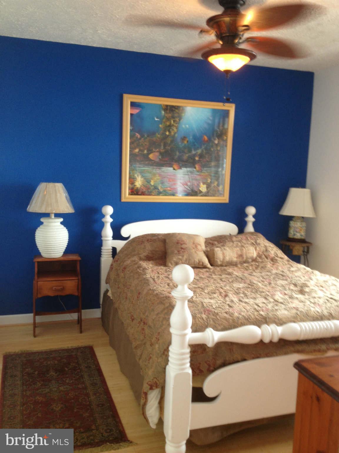 POTOMAC RENAISSANCE - Residential Lease