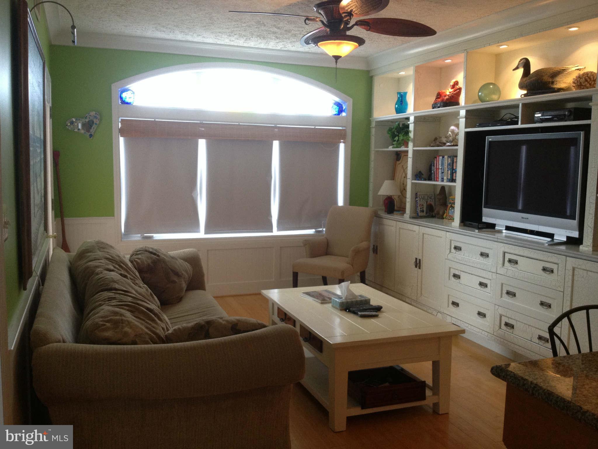 POTOMAC RENAISSANCE - Residential Lease