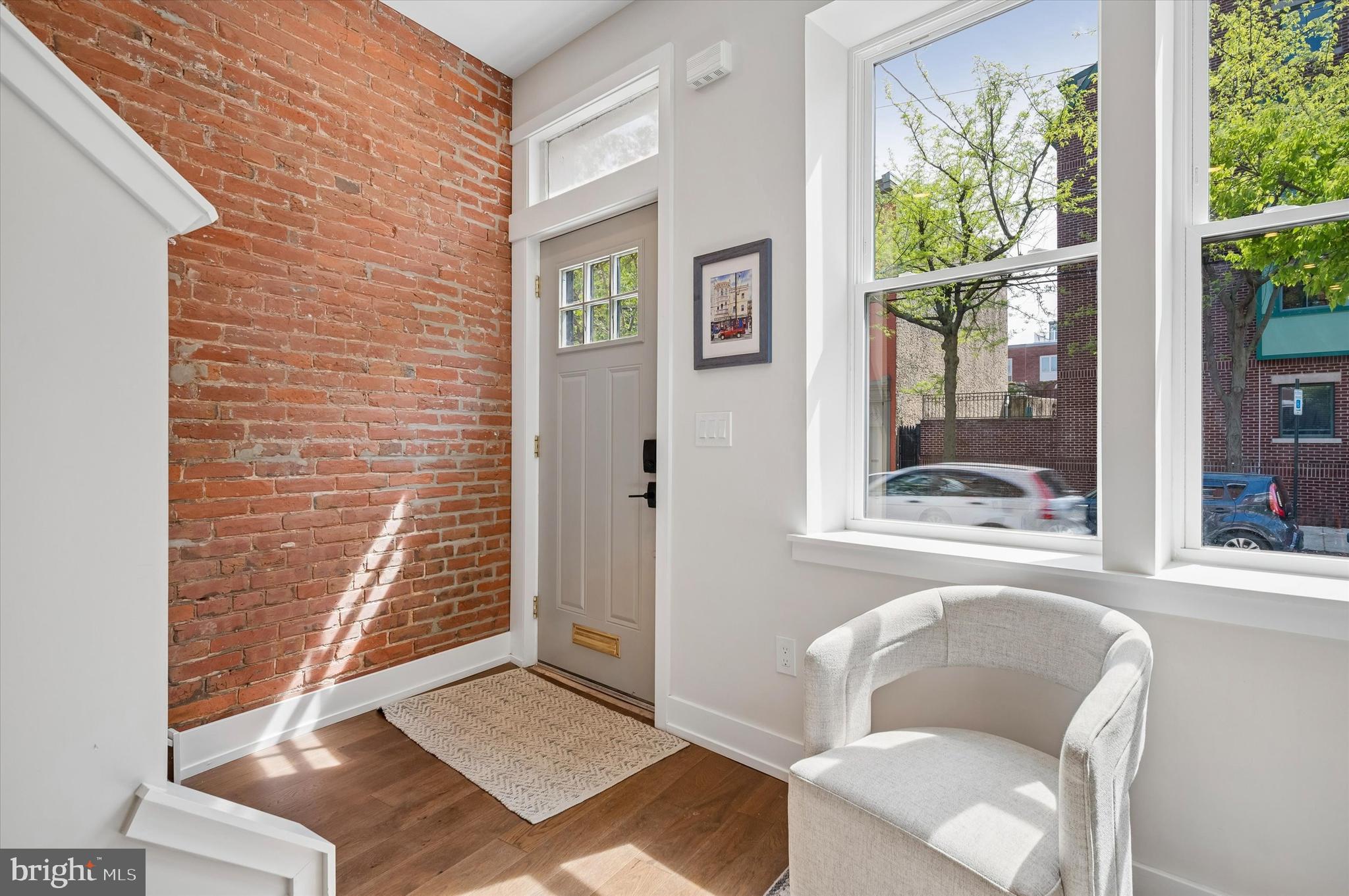 527 CHRISTIAN STREET