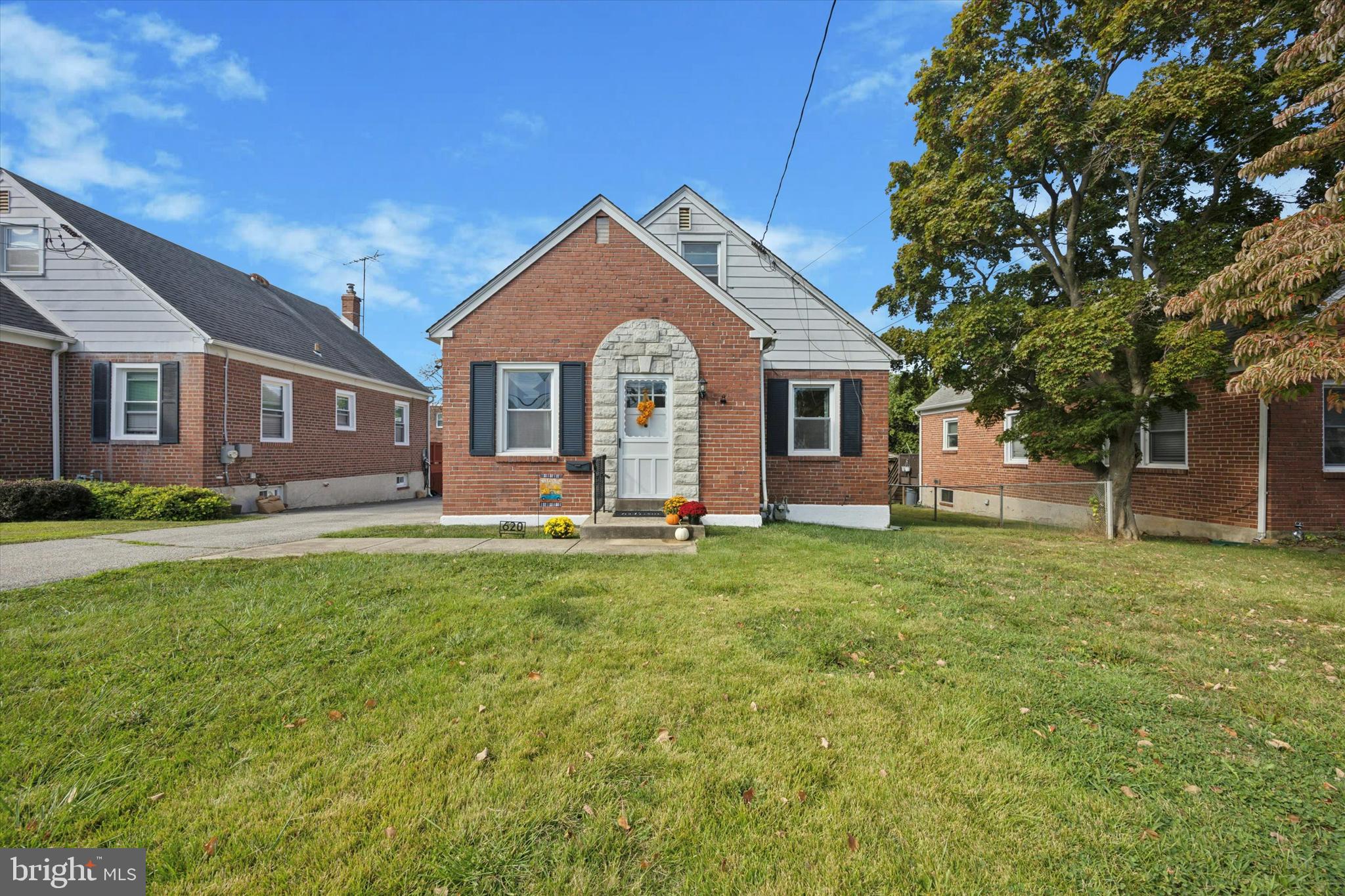 Quaint and super impressive single family brick Cape Cod well suited for a growing family or perfect for the Downsizer ! Don't be too surprised with the amount of updated comfortable space this Home has to offer! Very well cared for and well positioned level lot, with a fenced in rear yard, storage shed and private parking in the heart of Glenolden borough,; This One May Hit All Your Boxes! Attractive features of this home are: hardwood flooring through out the main level. Open floor Living room/Dining Room Combo. Eat in kitchen with updated cabinetry and flooring. Two nice sized carpeted bedrooms on this level . Adapt one easily for home office or playroom. Full bathroom with walk in shower completes this level. The second floor offers a large area for a Master Bedroom or recreation room, complete with cedar closet and additional storage. The lower level is a wonderful finished space perfect for entertaining and relaxing. Spend hours with family and friends at your very own 3- stool corner bar with ceramic top . An added second full bathroom compliments this level. Separate storage room, closet(s) and Laundry room will also come in handy. Spend morning and evening hours enjoying the fresh outdoor air under the rear covered patio and fenced in yard.
Gardner Ave is super convenient to bus and train transportation, walking distance to elementary school and shopping. plus I-95, Center City Philly and Airport are only a short drive.
Imagine yourself making years of memories in this sweet special home. OPEN HOUSE SAT. 11AM-1PM