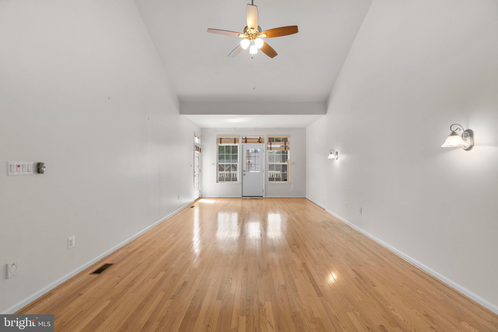 2420 WALKING JANELLE WAY