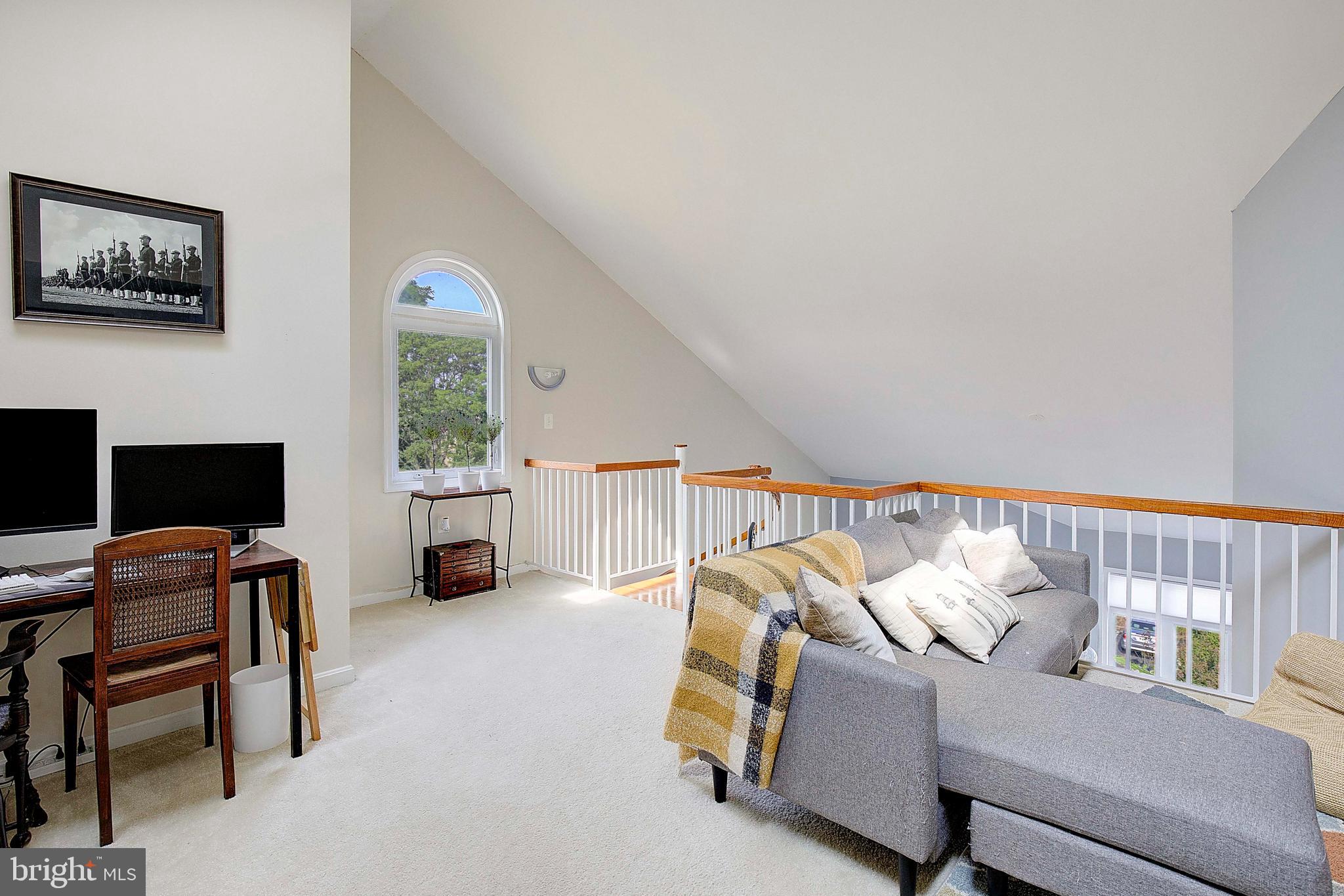 LAKE HERON CONDO - Residential