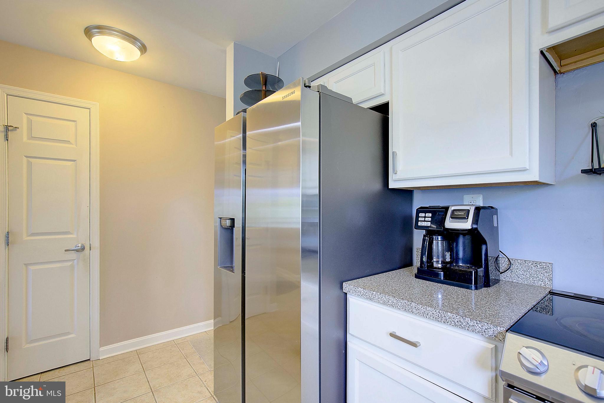 LAKE HERON CONDO - Residential