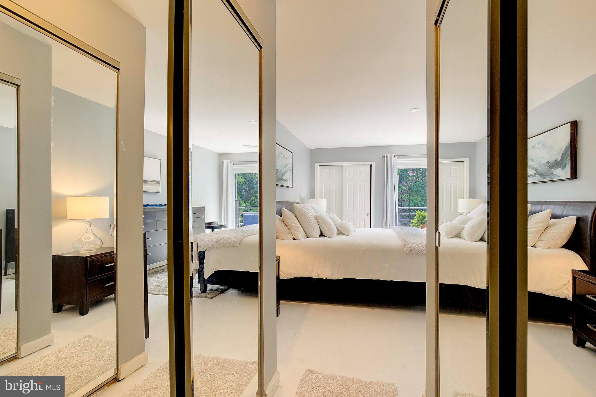 LAKE HERON CONDO - Residential