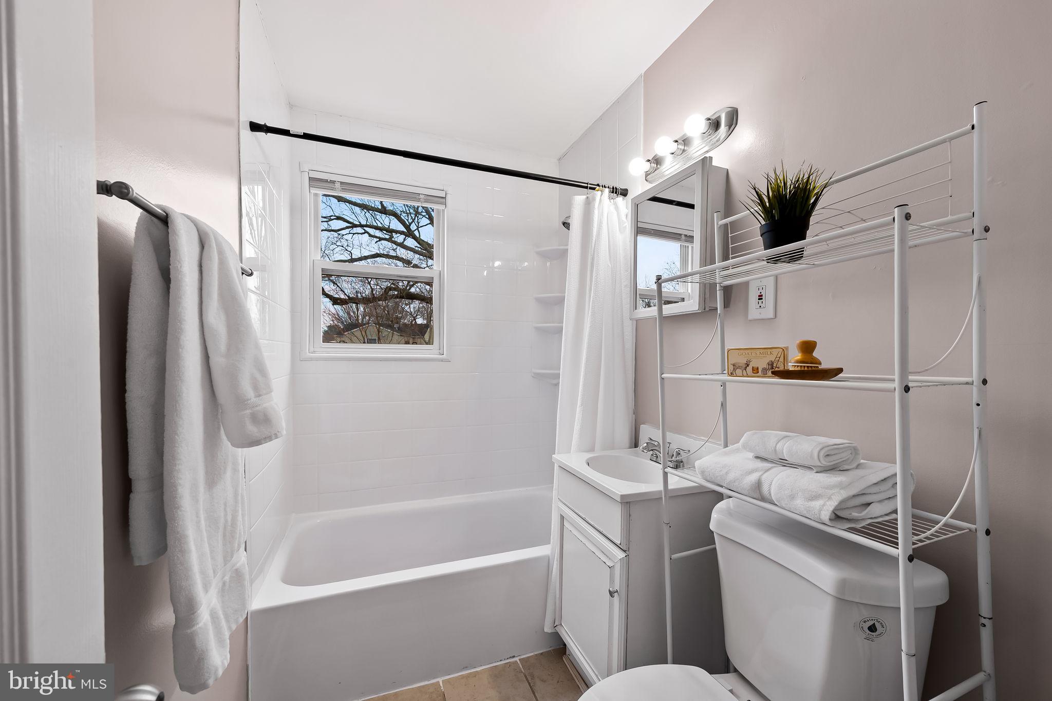 SWAN MEADOWS - Residential