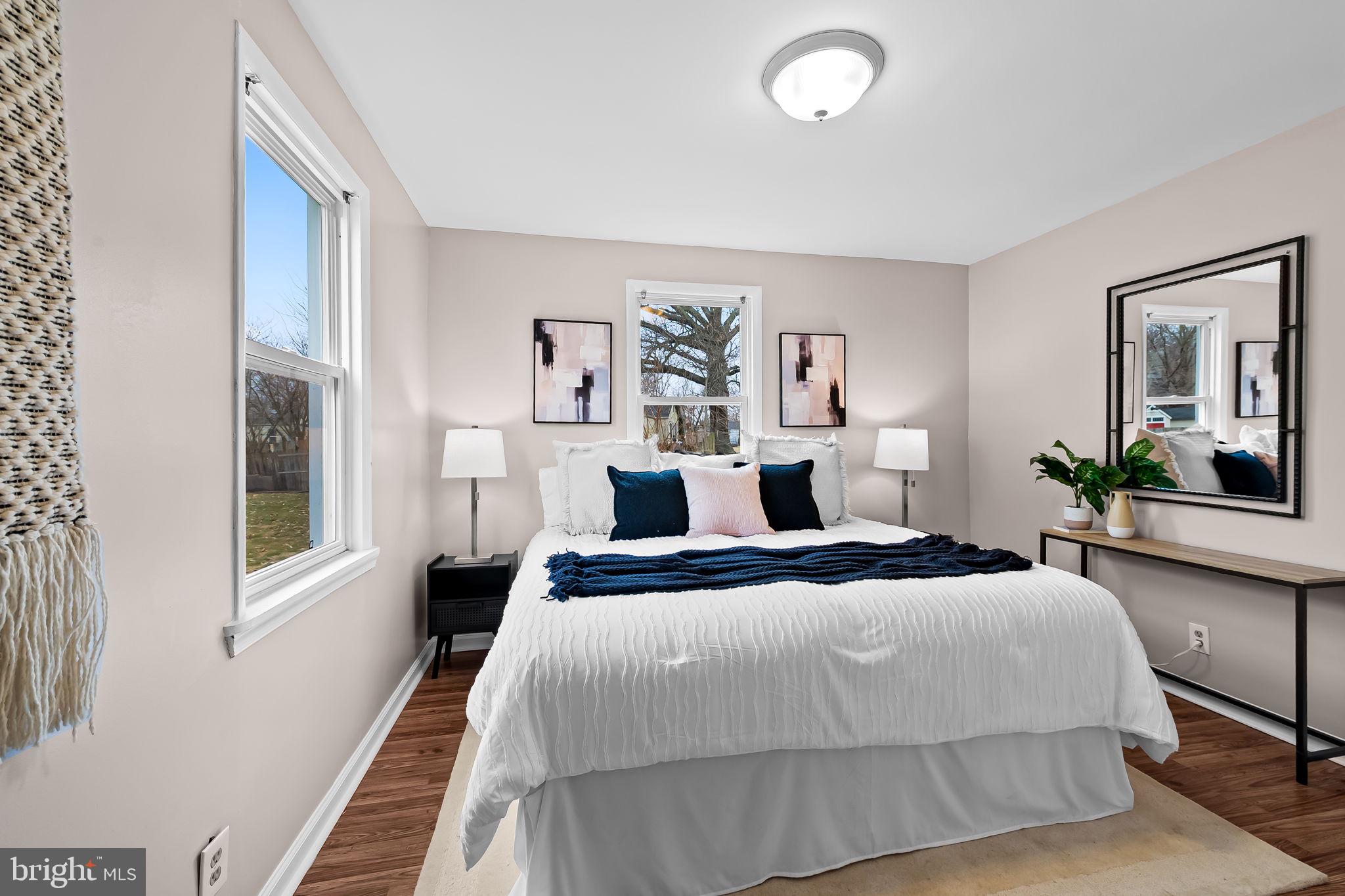 SWAN MEADOWS - Residential