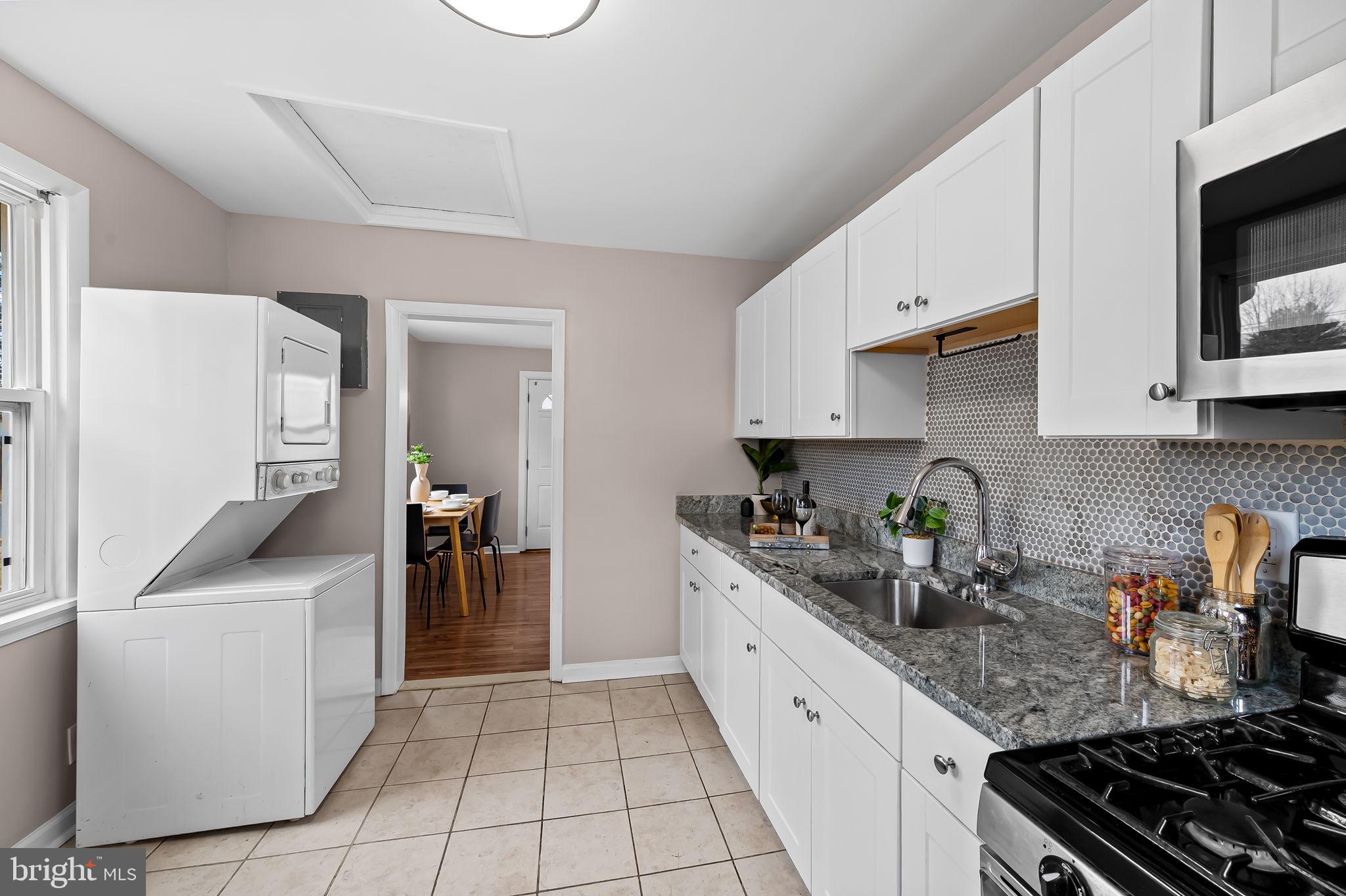 SWAN MEADOWS - Residential