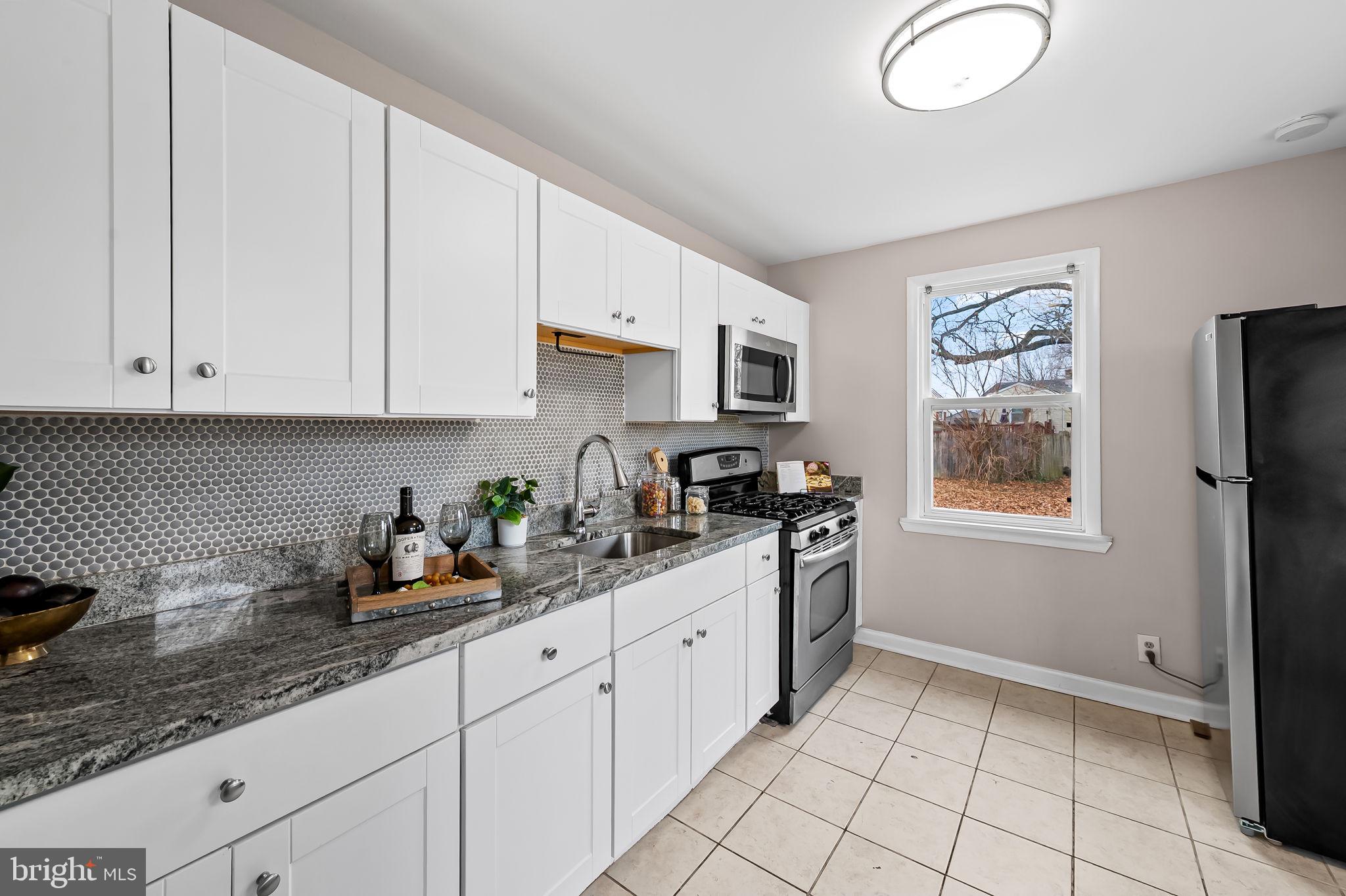 SWAN MEADOWS - Residential