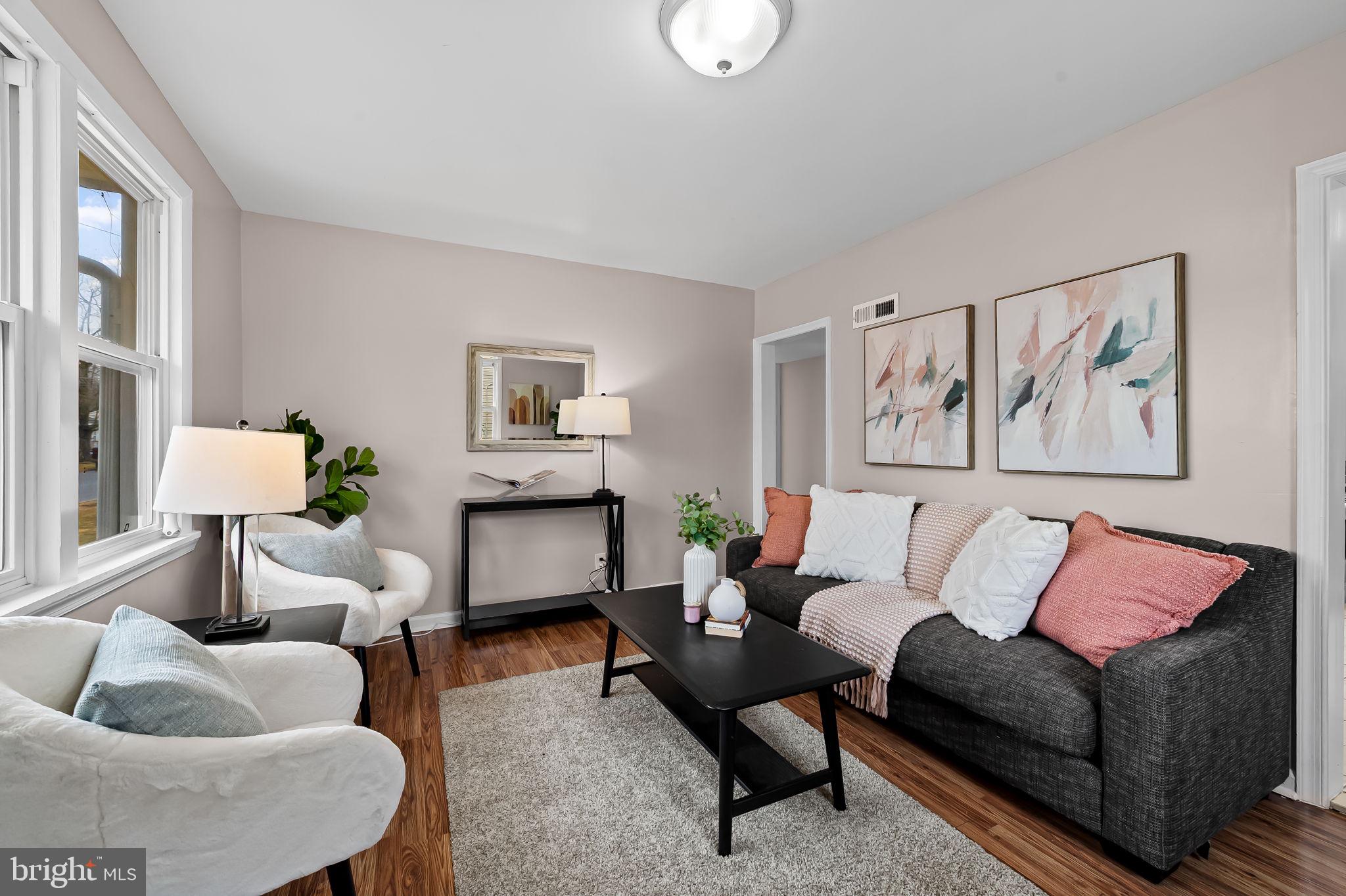 SWAN MEADOWS - Residential