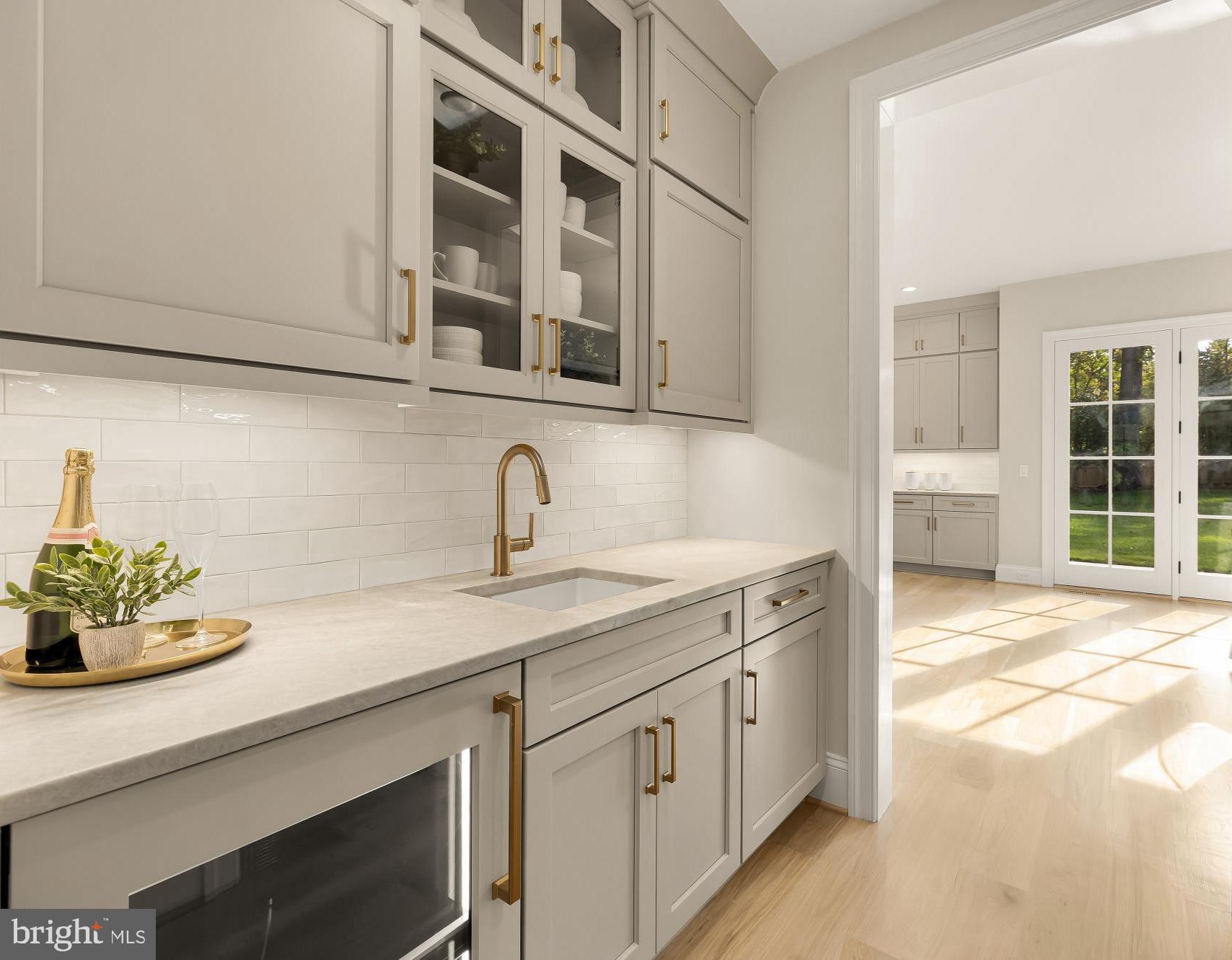 ARROWOOD - Residential