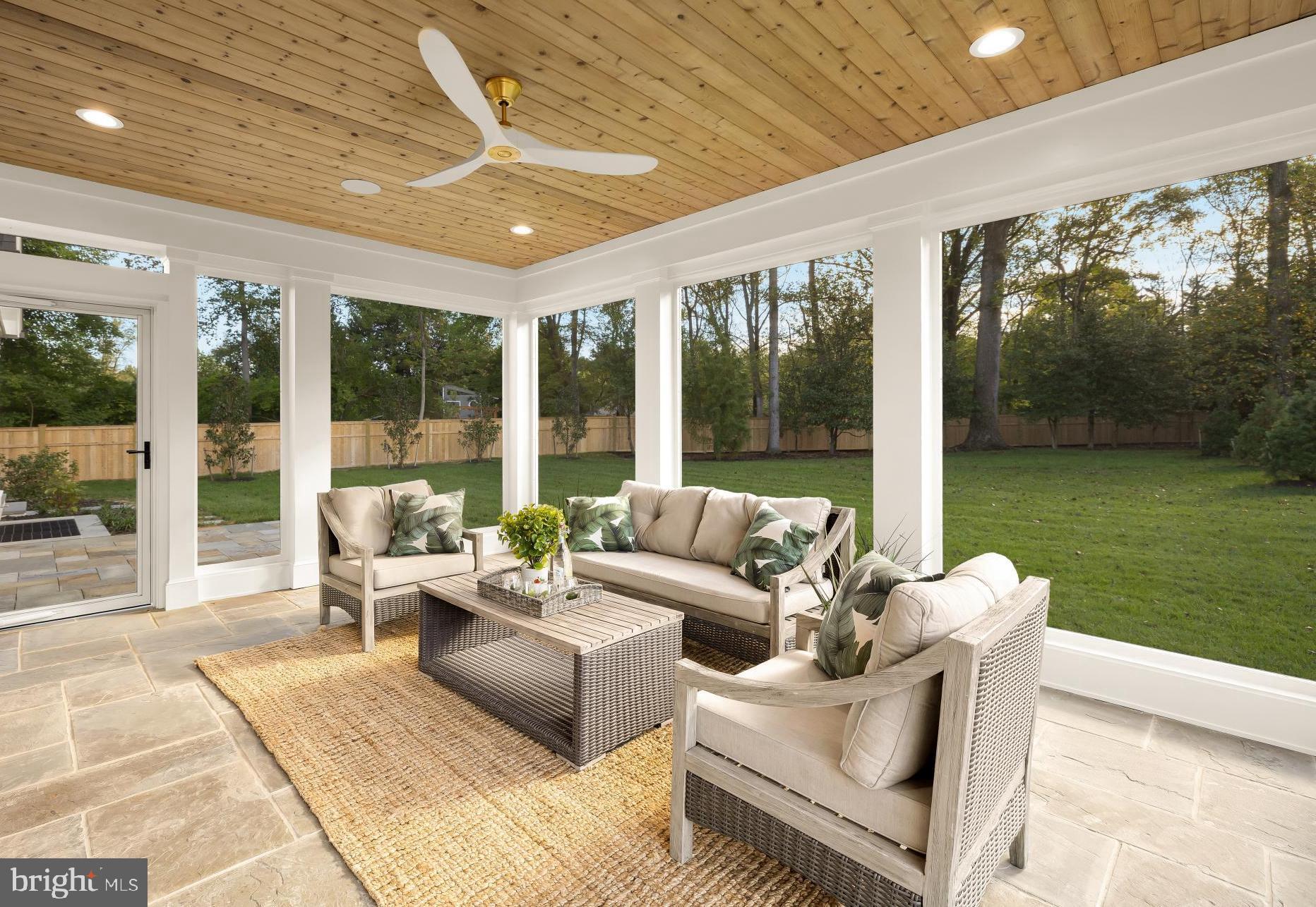 ARROWOOD - Residential