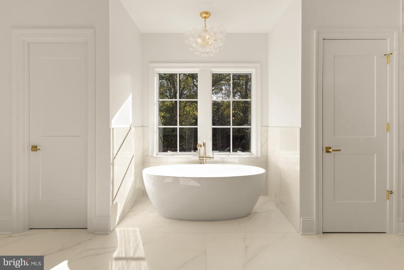 ARROWOOD - Residential