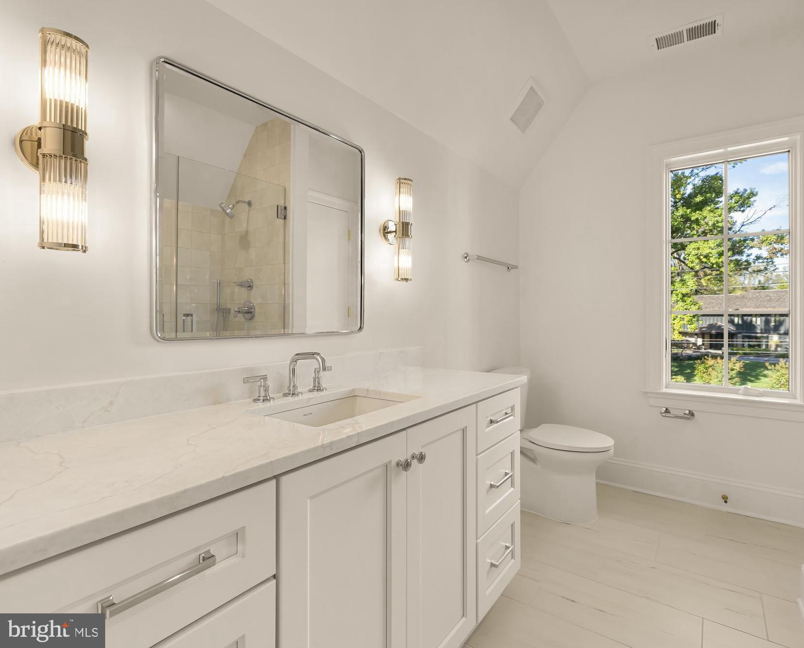 ARROWOOD - Residential