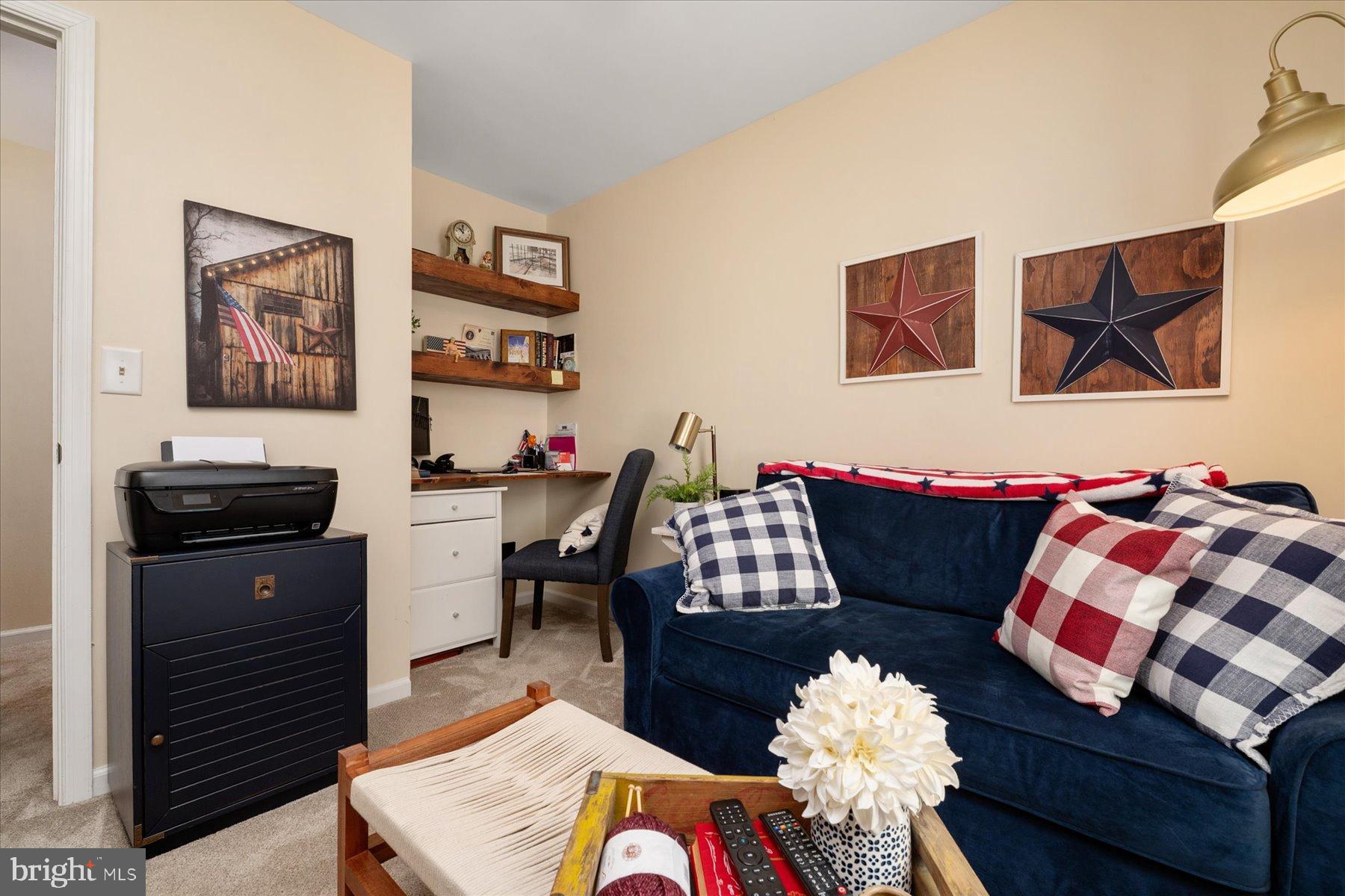 NANTUCKET MEWS @ CROFTON - Residential