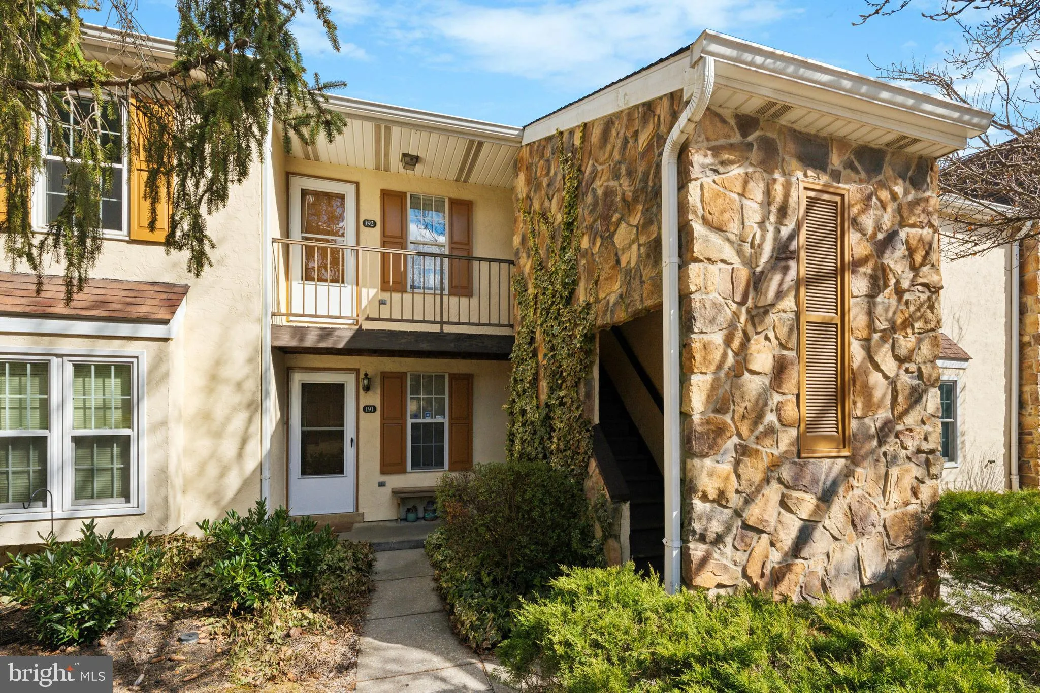 Chesterbrook, Pennsylvania 19087, United States, 1 Bedroom Bedrooms, ,1 BathroomBathrooms,Residential,Contingent,84624