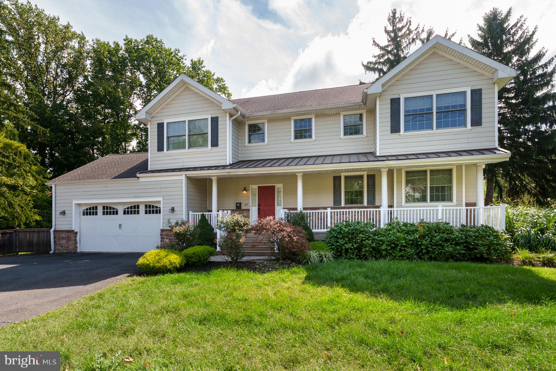 87 LEAVITT LANE