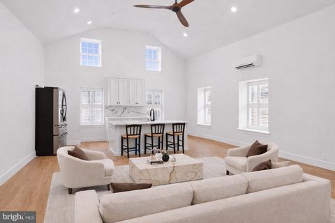 18 W MECHANIC 7 NEW HOPE PA 18938