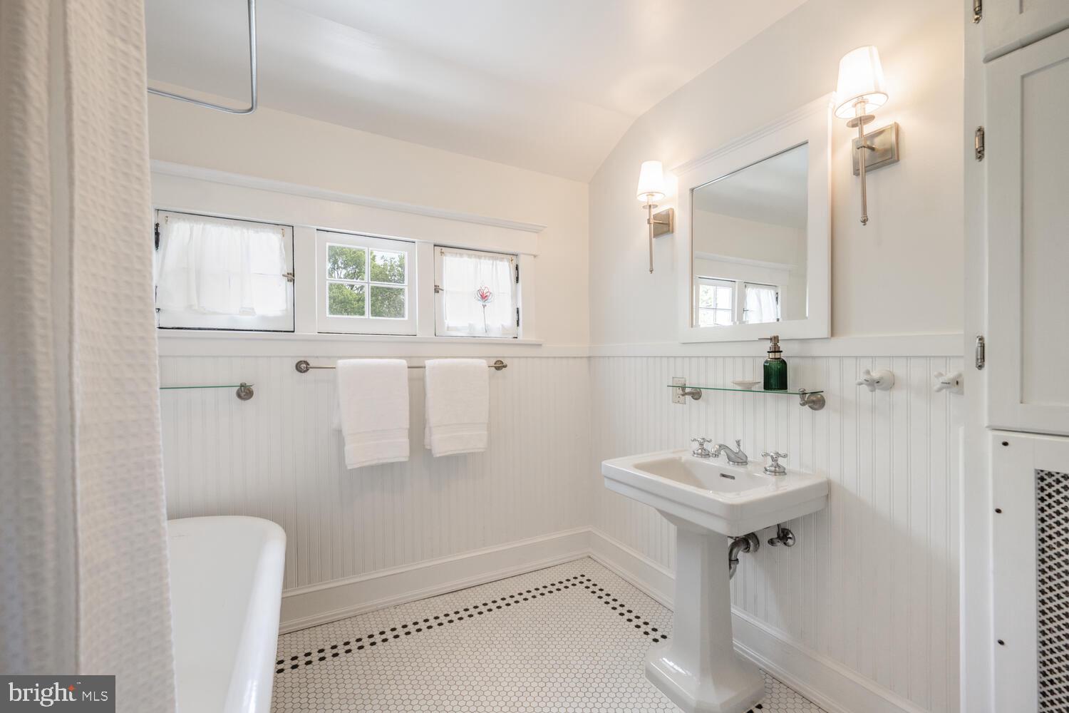 DEL RAY - Residential