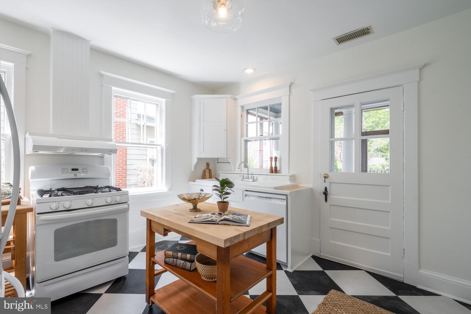 DEL RAY - Residential