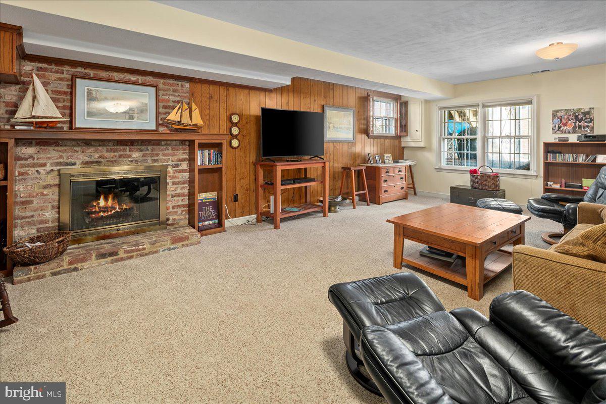 OLDE BELHAVEN TOWNE - Residential