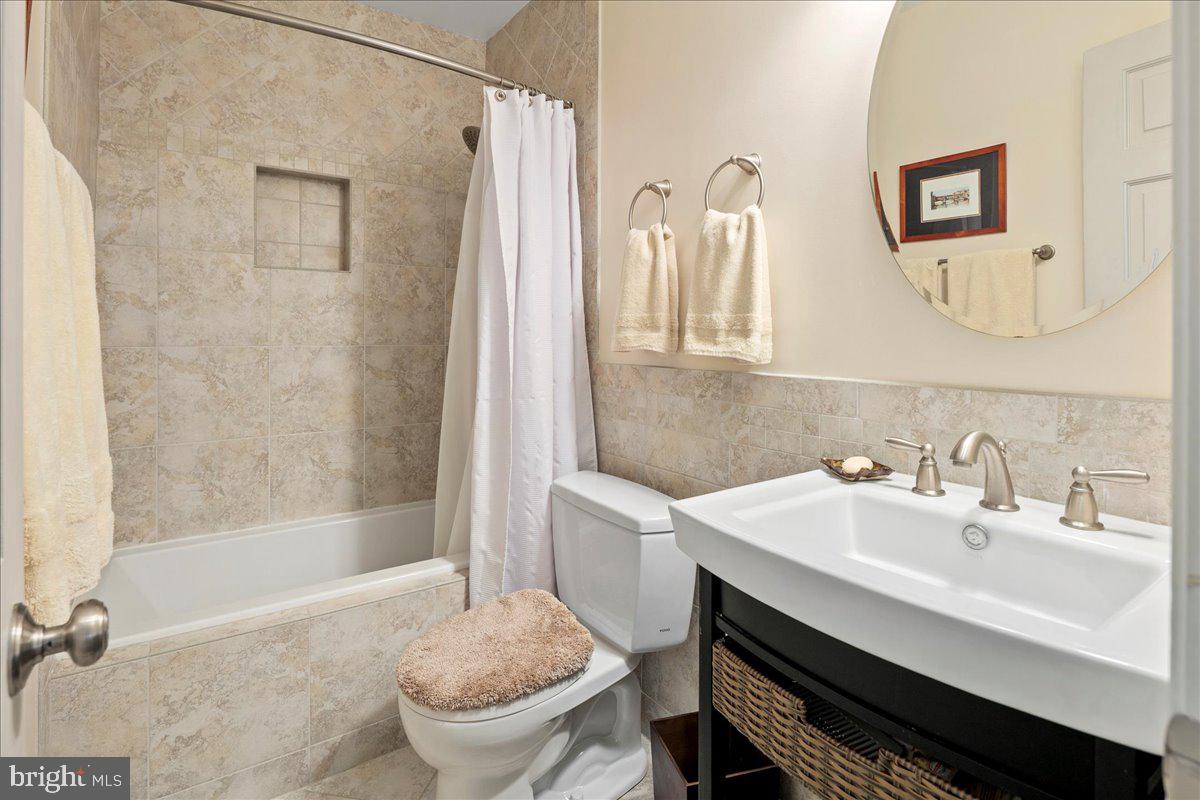 OLDE BELHAVEN TOWNE - Residential