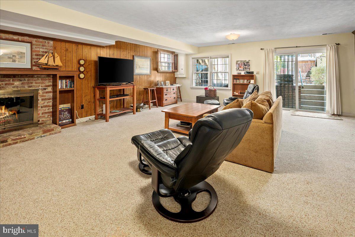 OLDE BELHAVEN TOWNE - Residential