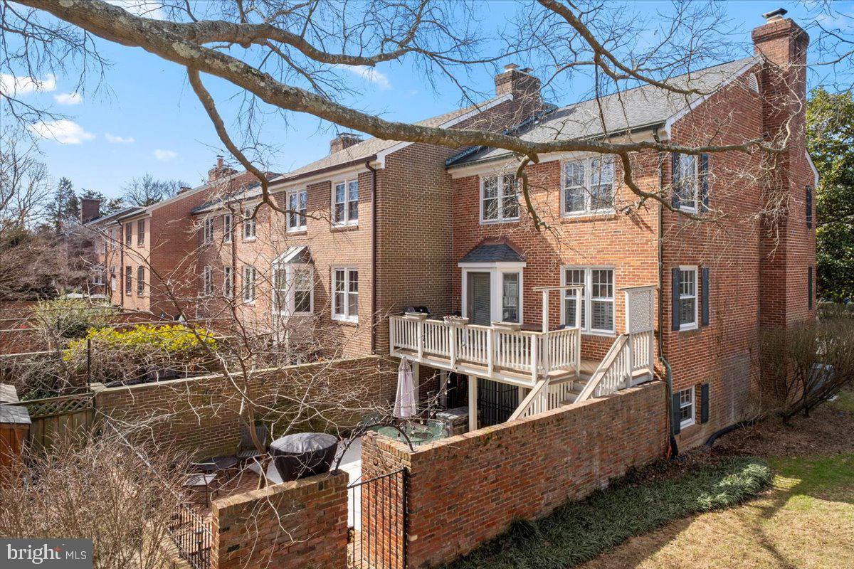 OLDE BELHAVEN TOWNE - Residential