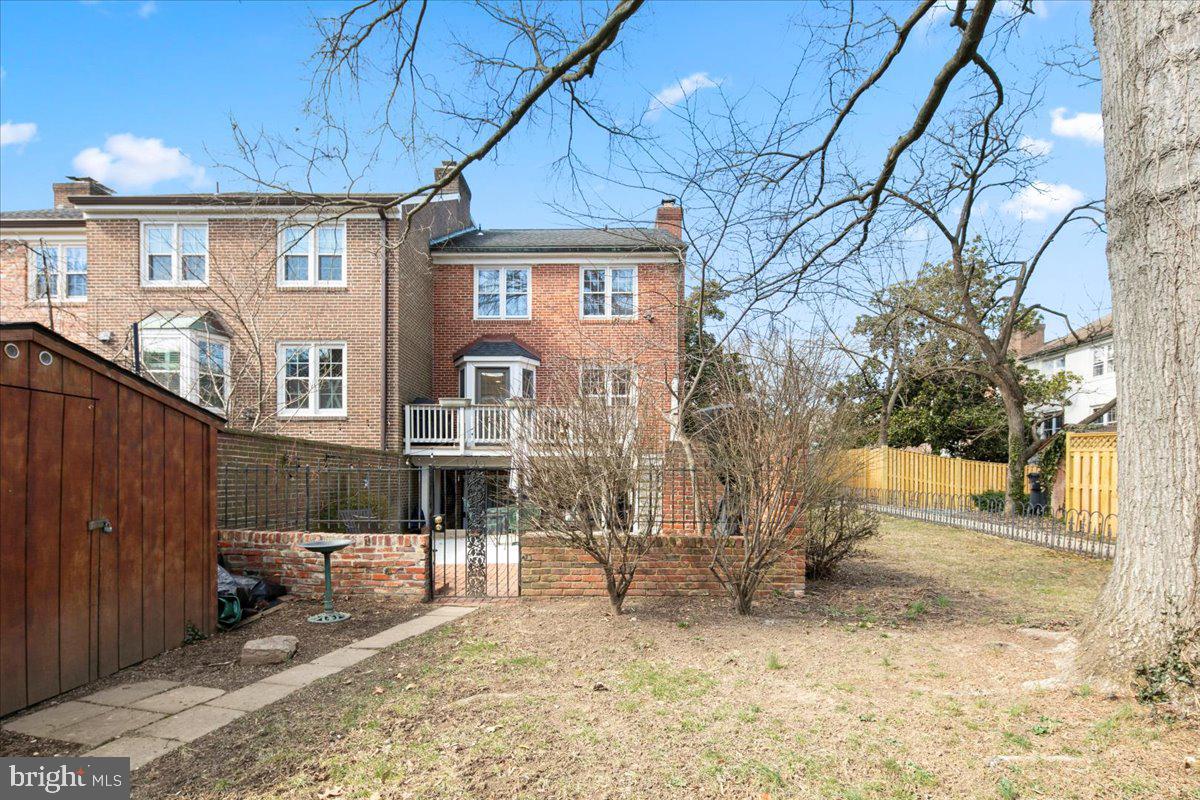 OLDE BELHAVEN TOWNE - Residential