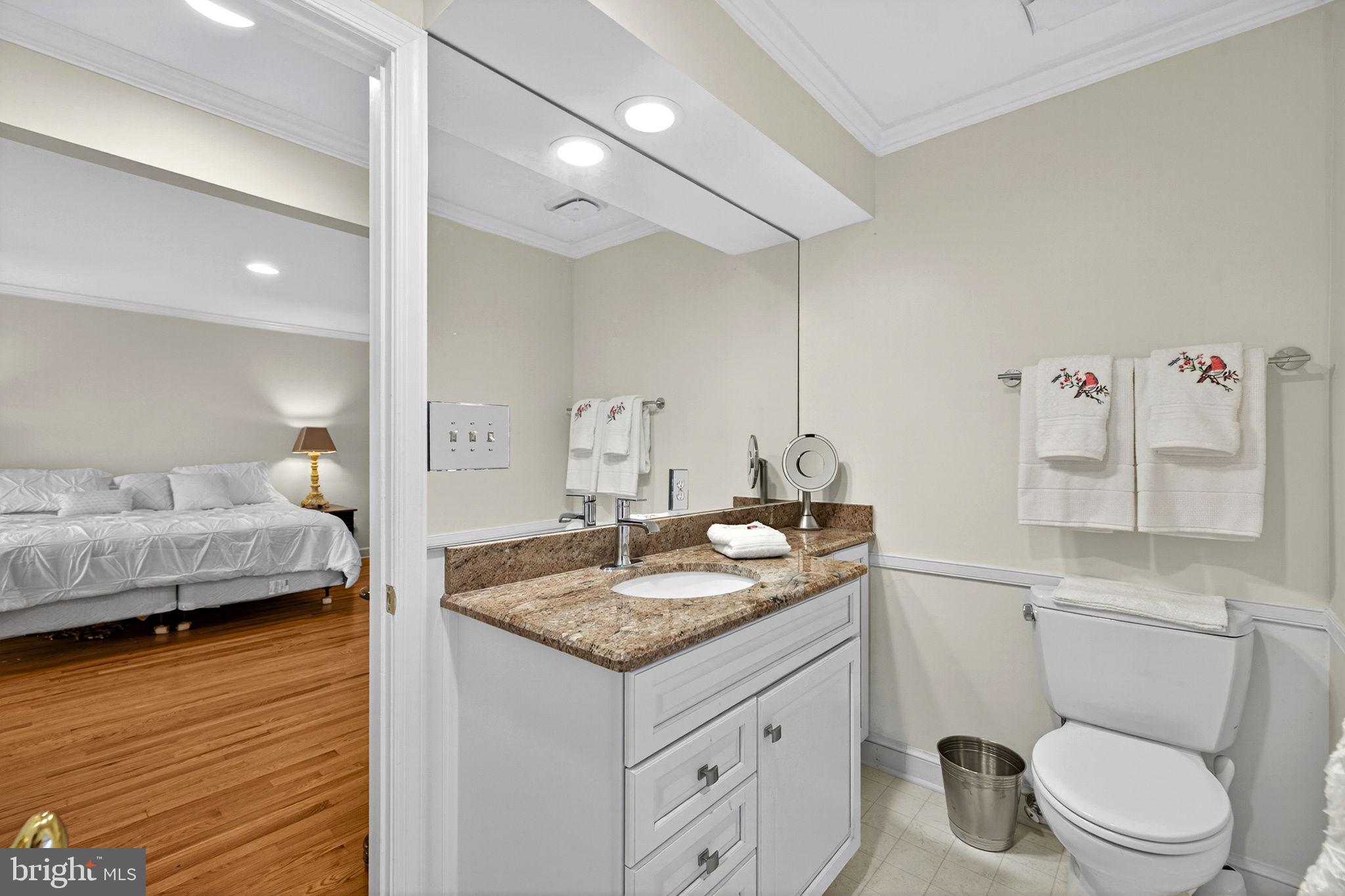 VILLAGE HAMLET - Residential