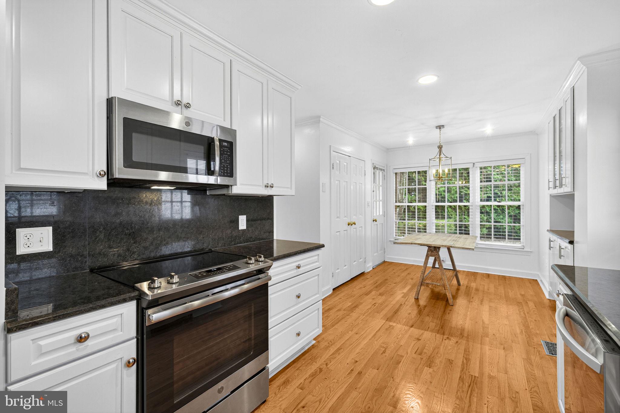 VILLAGE HAMLET - Residential