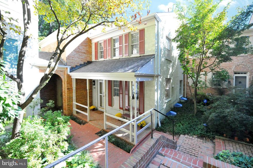 Stunning townhse w/ 2 brs up,windowed lib/office on LL . Mbr w/lrg sittg rm, easily made into 3rd BR up- Reads like end unit w/3 expos, big windows, 2 fps-Main level Silestone/SS kitch, beaut hardwds main + upper, walkout FR to patio. LL full bath. Walk Metro, Frndshp Hts, Sprng Valley,shops,movie-New roof,hvac-Priv off str pkg in rear.Open 10/18 from 1-4