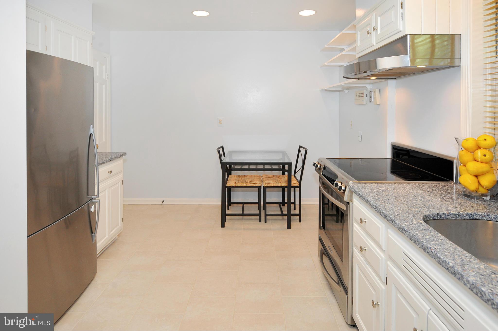 CRESTVIEW - Residential