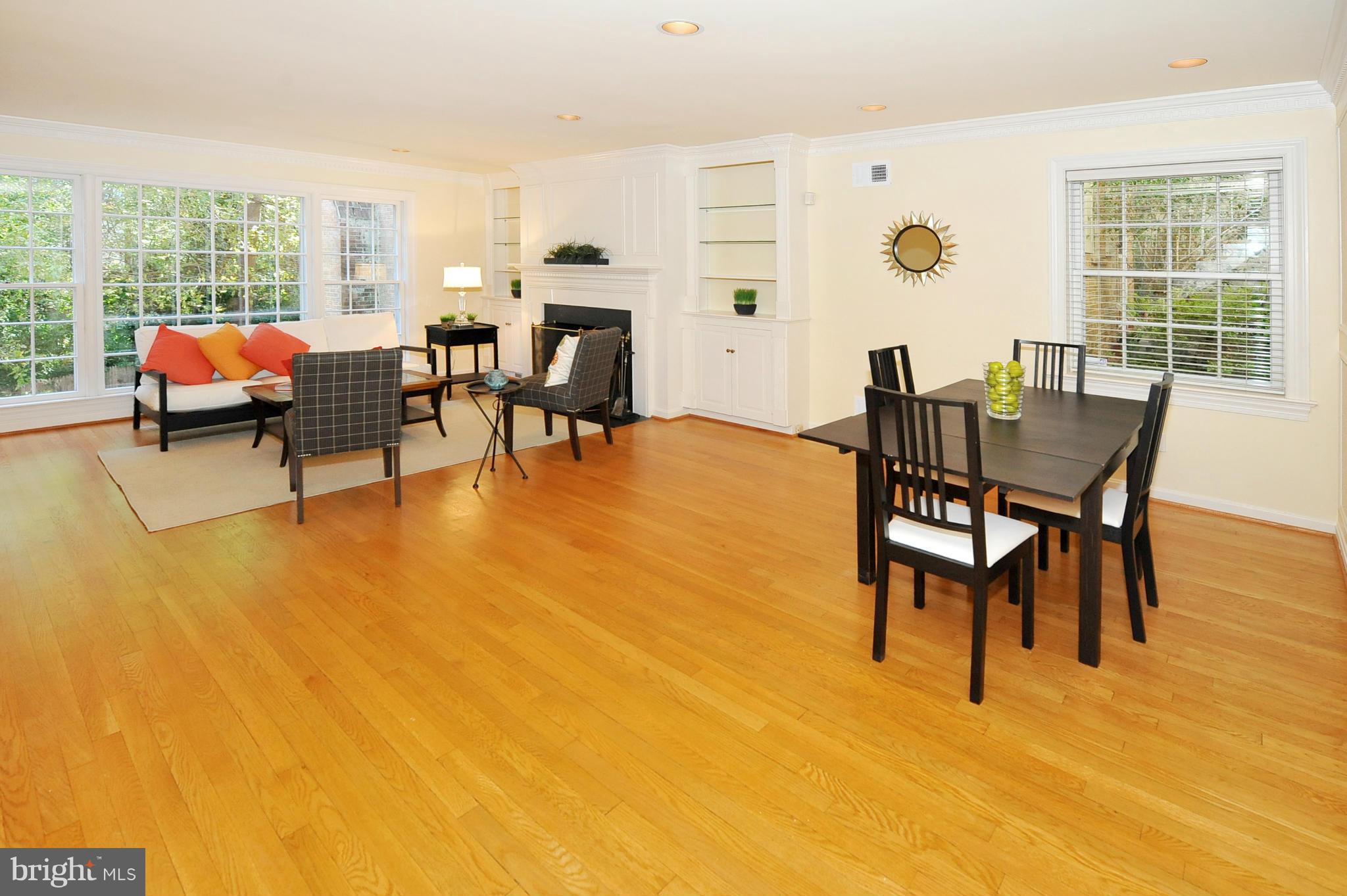 CRESTVIEW - Residential