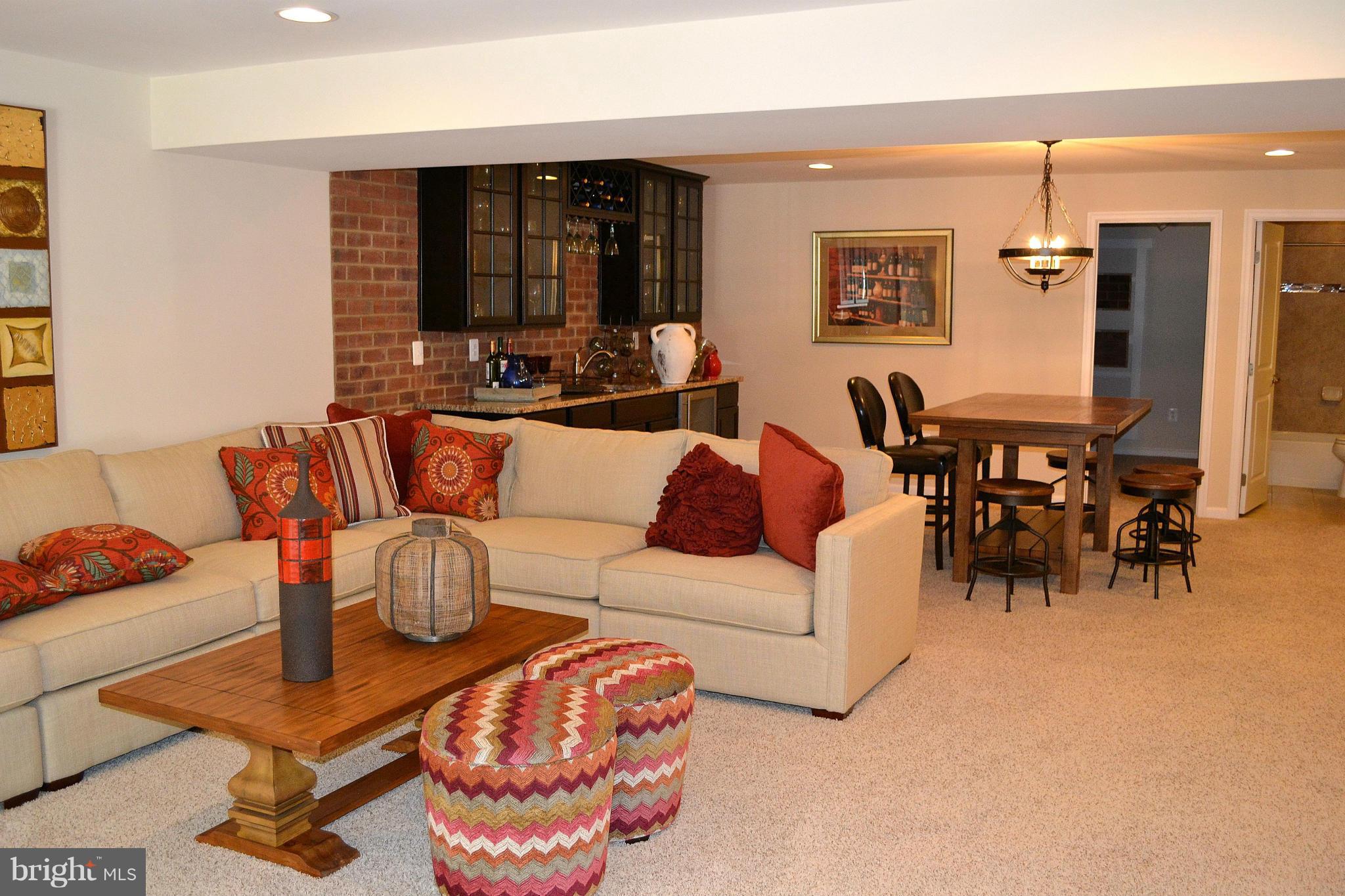 MAGNOLIA GREEN - Residential Lease