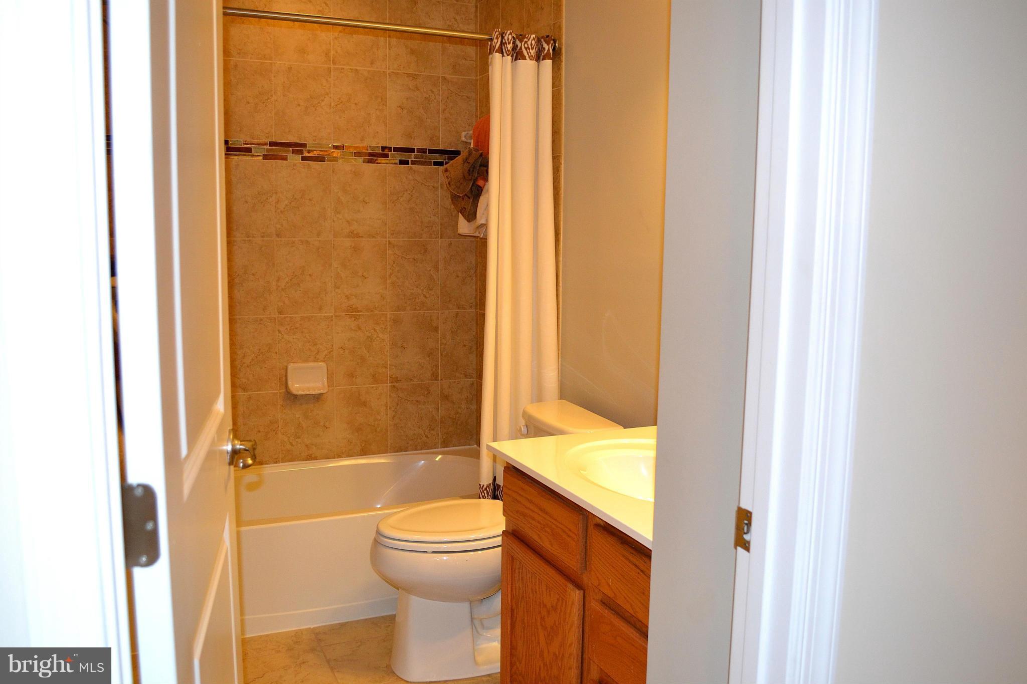 MAGNOLIA GREEN - Residential Lease