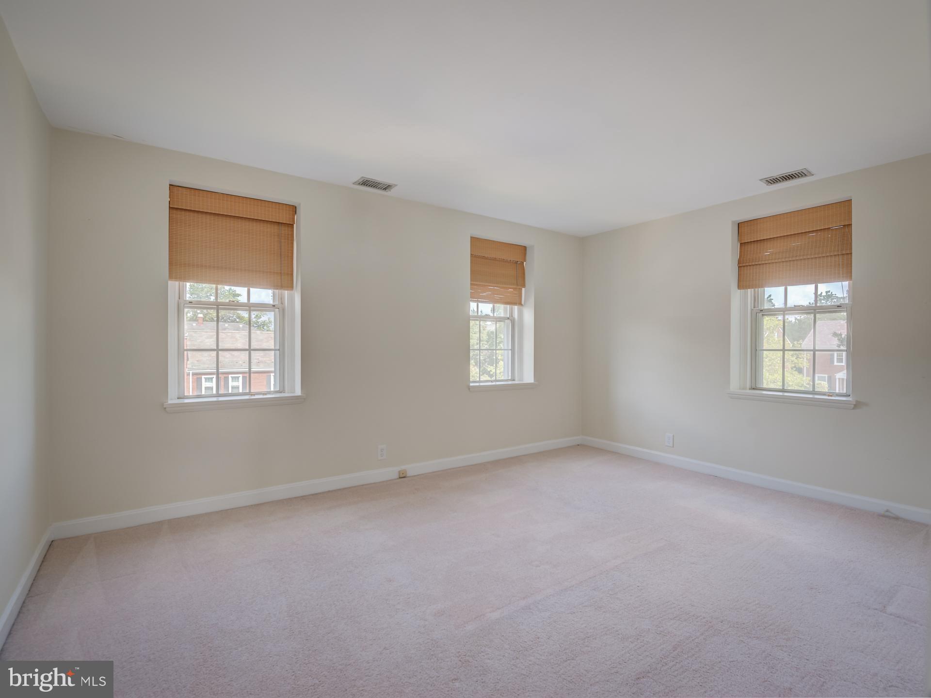 FAIRLINGTON VILLAGES - Residential Lease