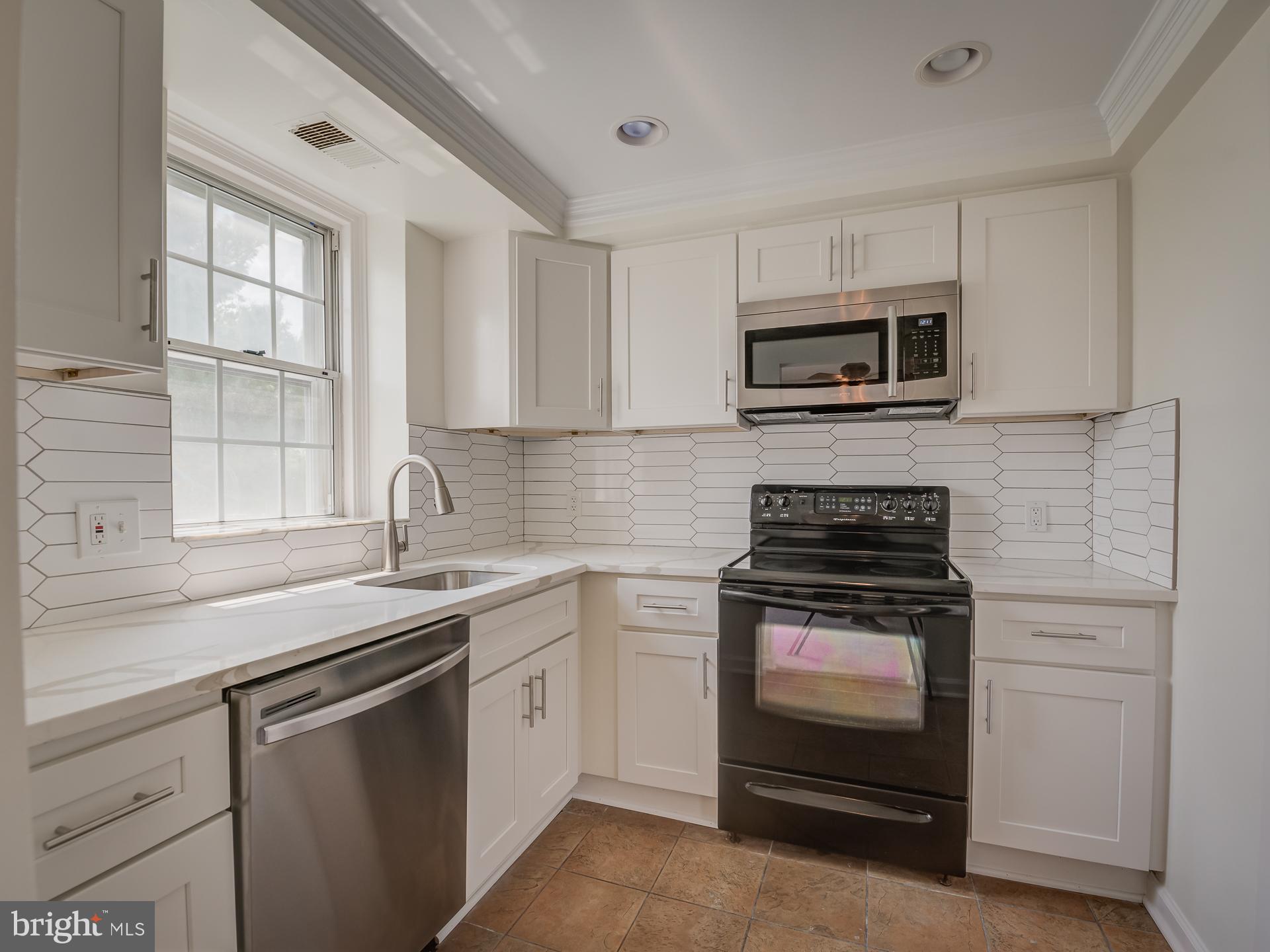 FAIRLINGTON VILLAGES - Residential Lease