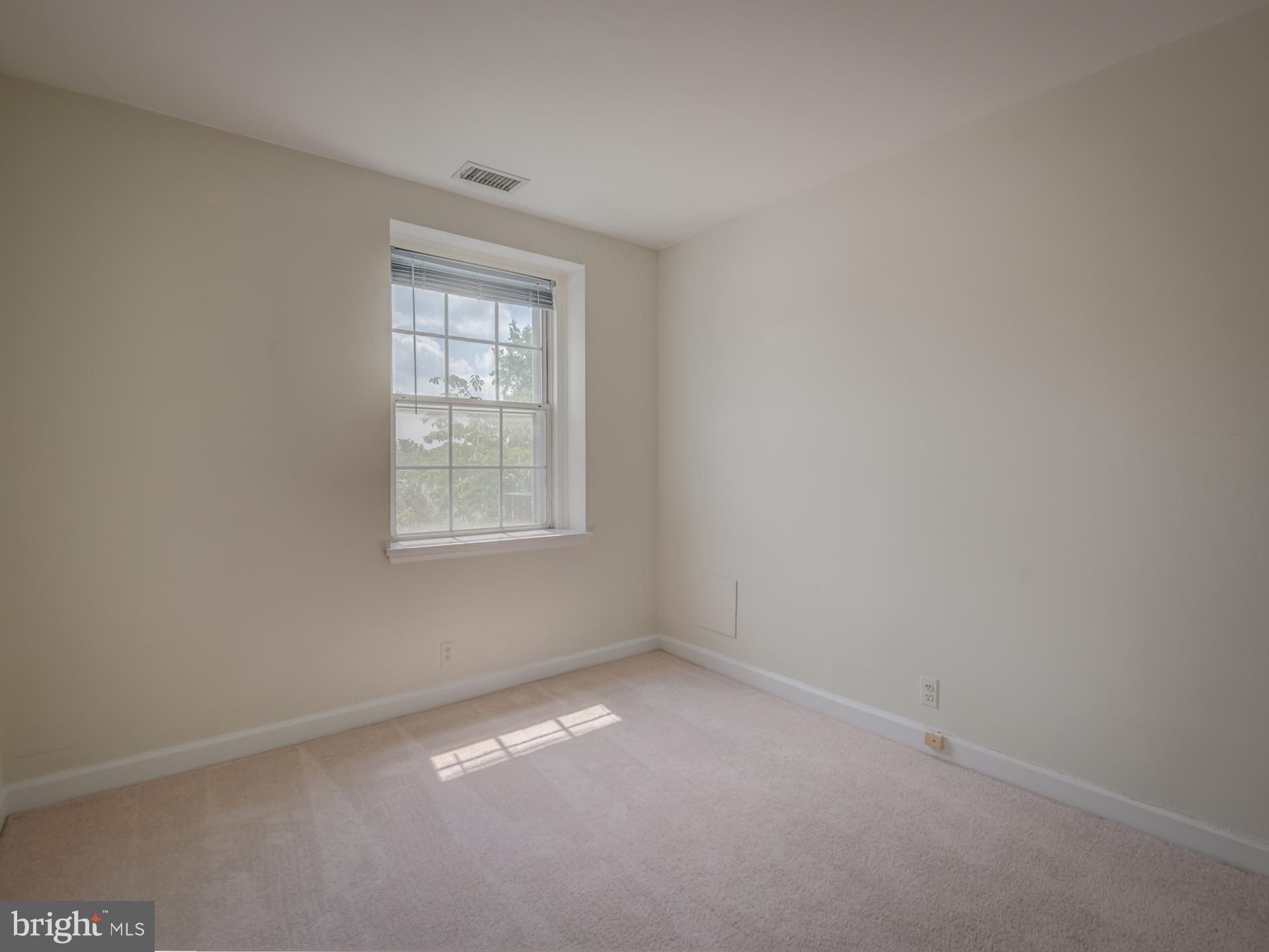 FAIRLINGTON VILLAGES - Residential Lease