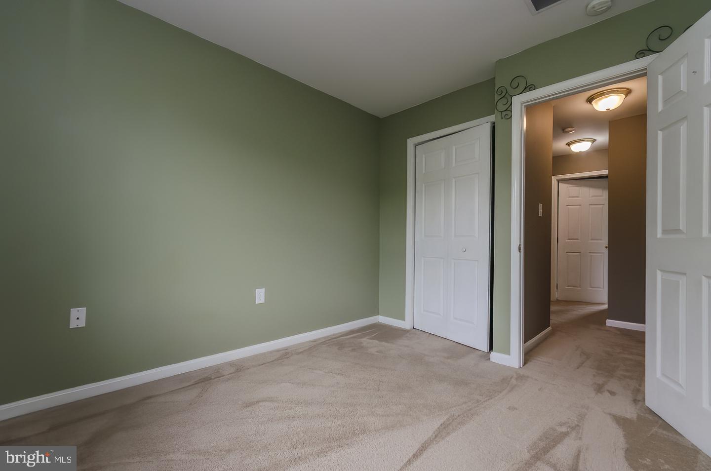 HAMMONDS MILL - Residential Lease