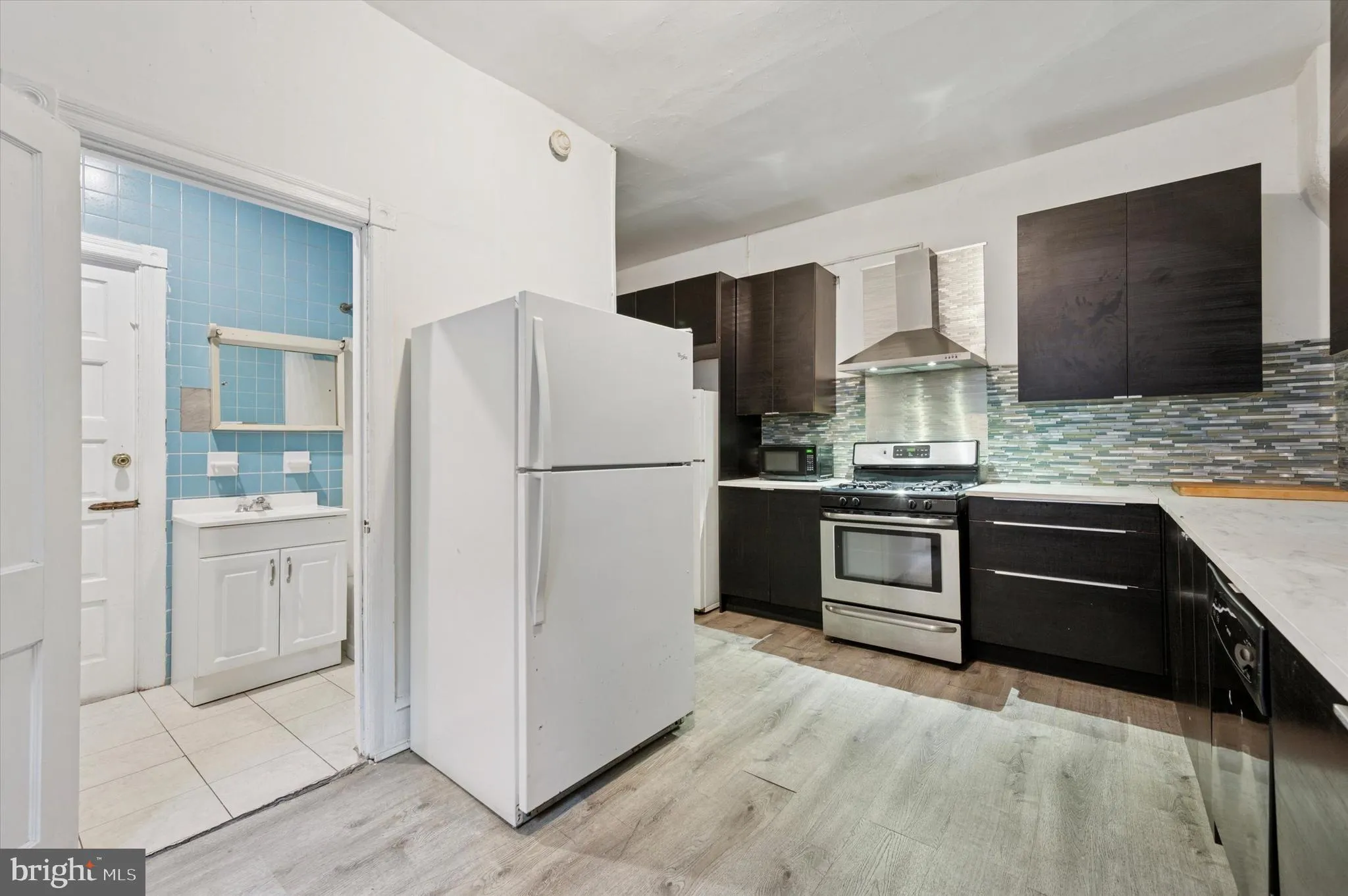 Philadelphia, Pennsylvania 19104, United States, 7 Bedrooms Bedrooms, ,3 BathroomsBathrooms,Residential,Active,138350