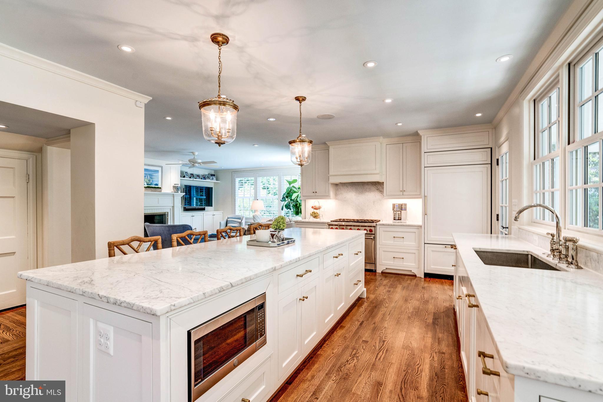 WESTMORELAND HILLS - Residential